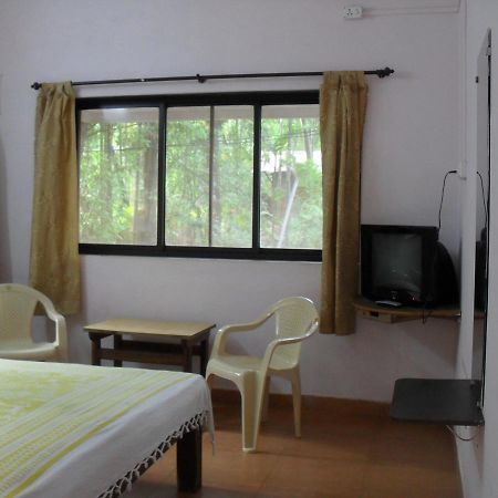 Saaj Resort Dapoli Bagian luar foto